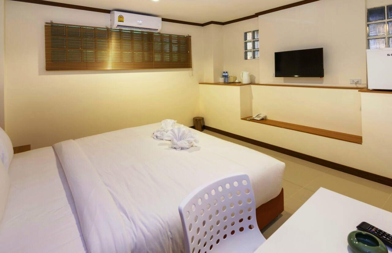 Central Avenue Residency Pattaya Eksteriør billede