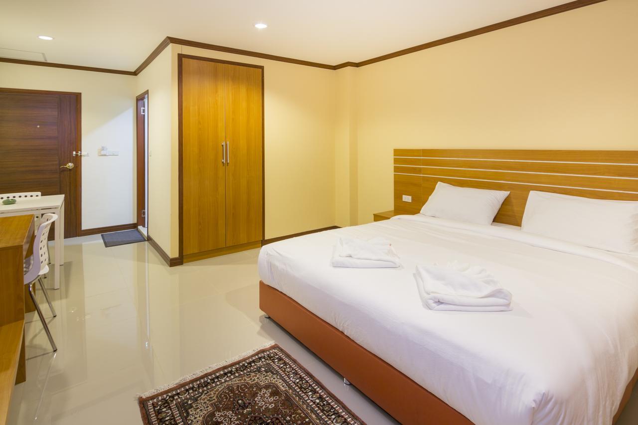 Central Avenue Residency Pattaya Eksteriør billede