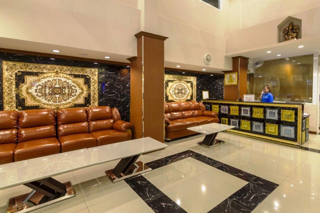Central Avenue Residency Pattaya Eksteriør billede